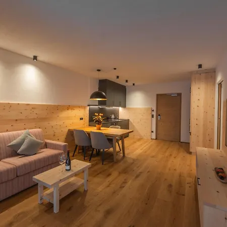 A-lunis Aparthotel Brunico